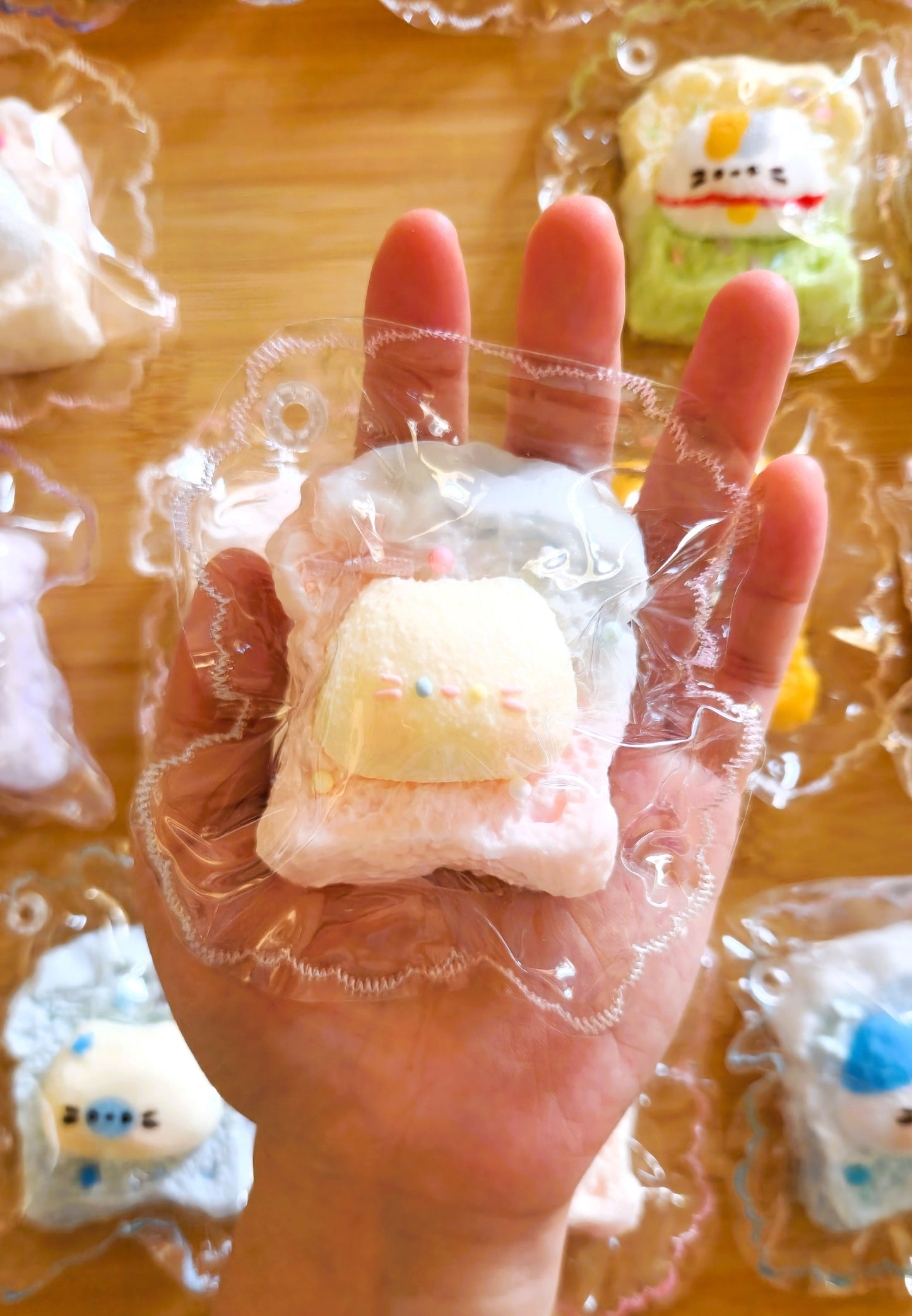 Odd-eyed Toasted Cat Squishy